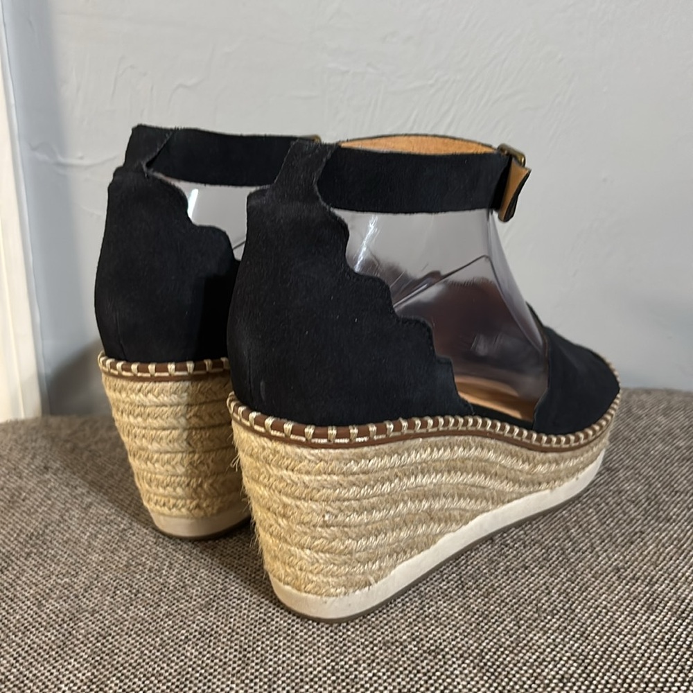Crown Vintage black strappy wedges, size 9M. - Picture 3 of 16